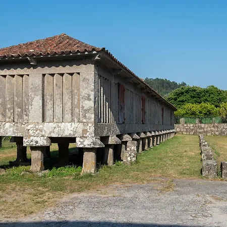 Hébergement de vacances Porta Da Seca Casa Con Jardin Y Asador Rias Baixas Poio